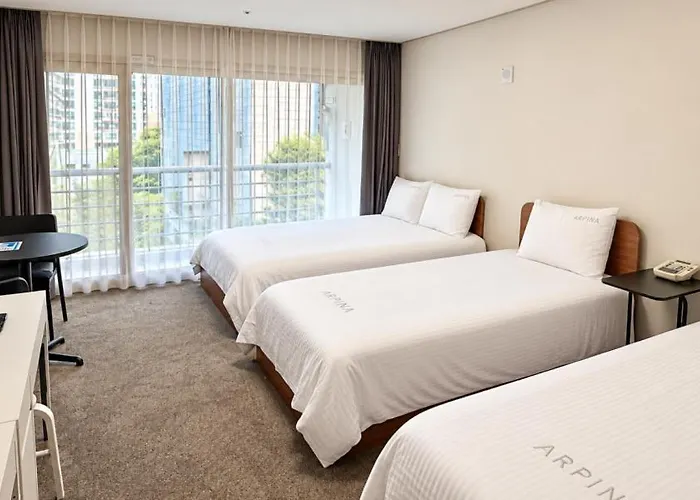 Metropolitan Corporation's Arpina 3*